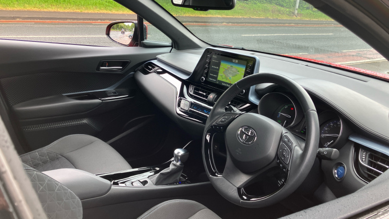 Toyota C-HR 1.8 Hybrid Design 5dr CVT Hybrid Hatchback